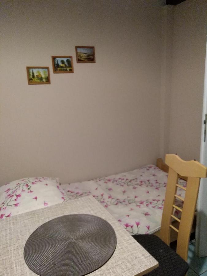 Agroturystyka W Ogrodach Sanok Exterior foto