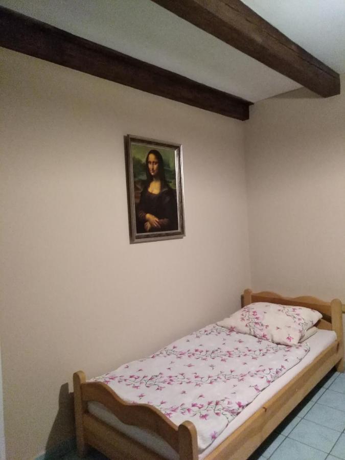 Agroturystyka W Ogrodach Sanok Exterior foto